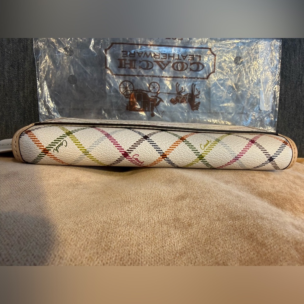 Coach Peyton Tattersall Envelope Wallet F49300 - Picture 11 of 12